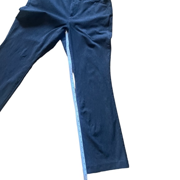 Old Navy HighRise Pixie Flare with Secret Smooth Pockets Blue/Gray Pants Size 14 - Picture 10 of 11